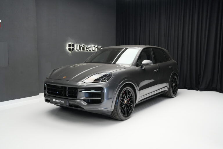 Porsche Cayenne GTS E3 II