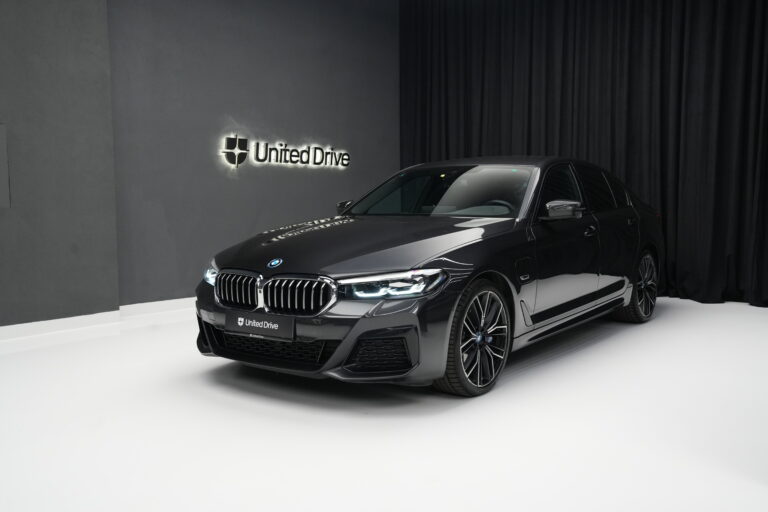 BMW 545e xDrive