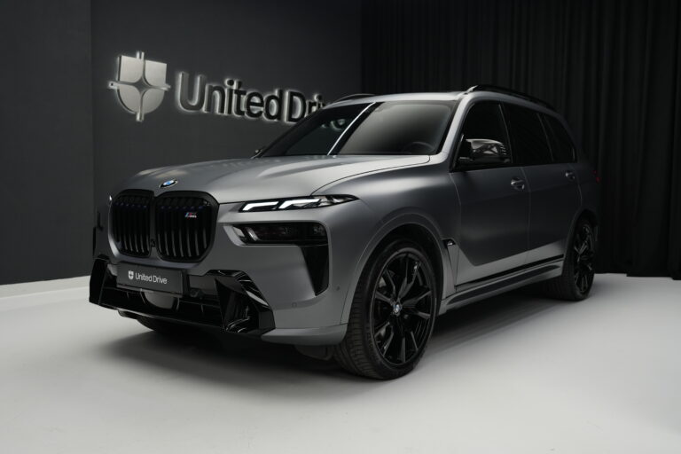 BMW X7 M60i xDrive