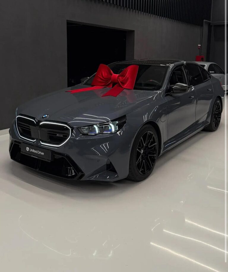 Review BMW M5
