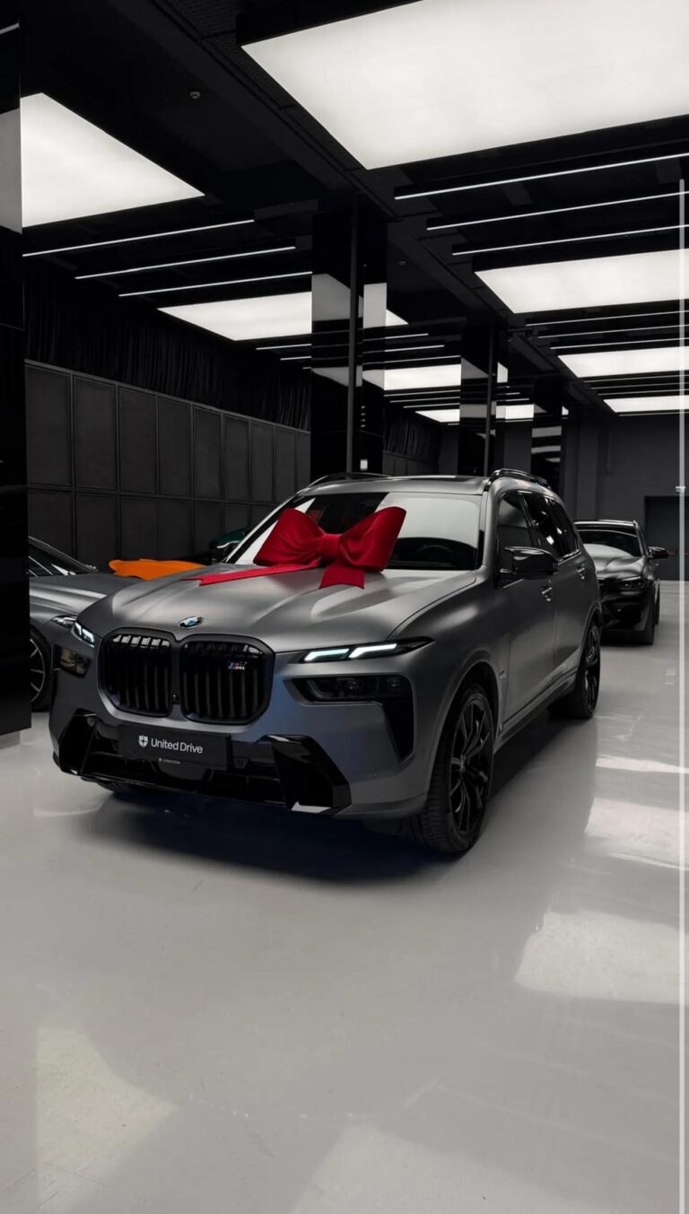 Review BMW X7 M60i