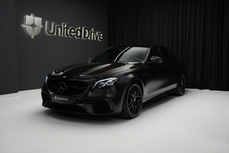 Mercedes-Benz E63 S AMG