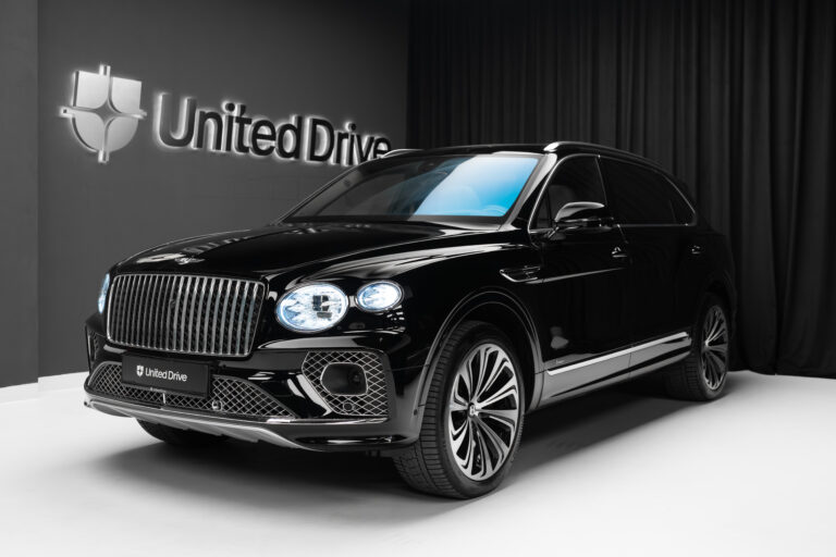 Bentley Bentayga Azure EWB