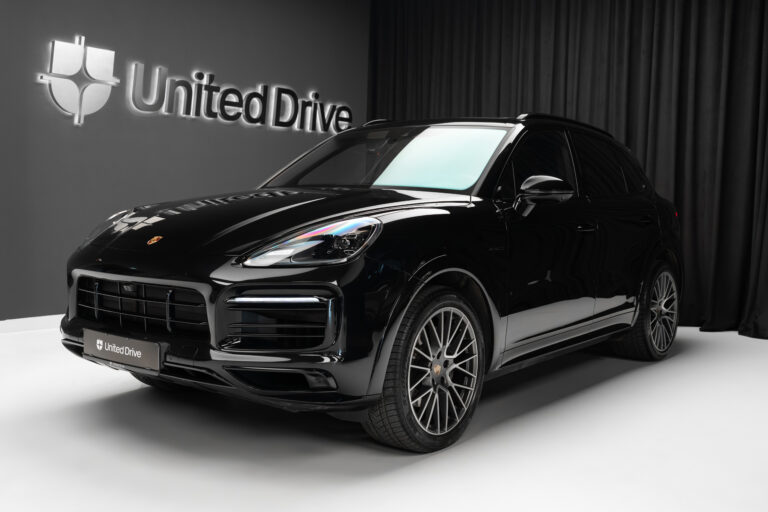 Porsche Cayenne e-Hybrid