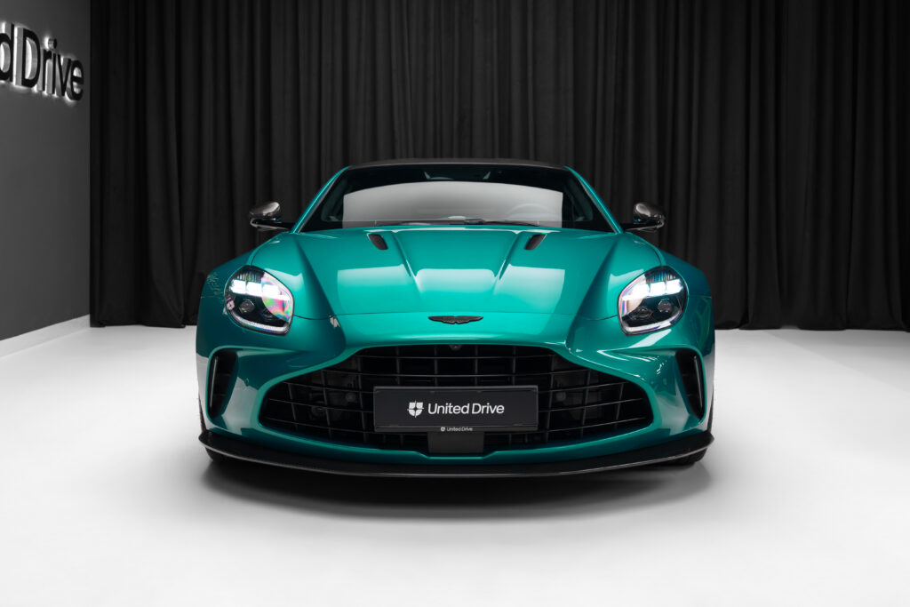 Aston Martin Vantage V8 2024 - Imagine 2 | United Drive