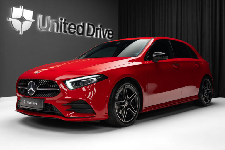 Mercedes-Benz A200