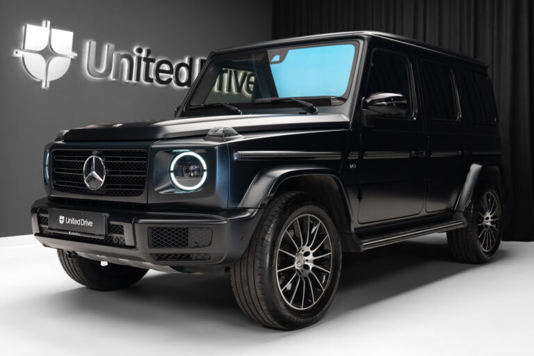 Mercedes-Benz G 500
