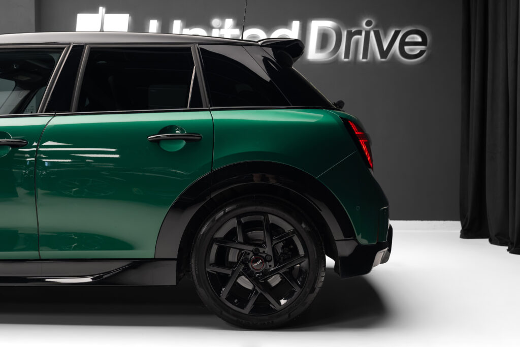 Mini Cooper S 2024 - imagine 4 | United Drive