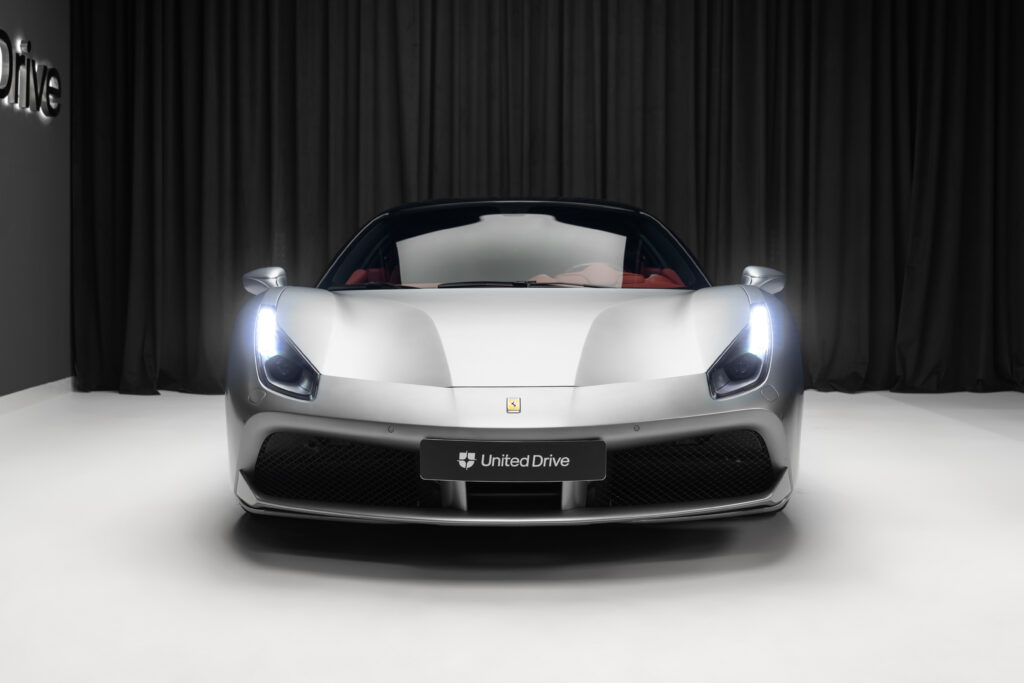 Ferrari 488 GTB - imagine 2 | United Drive
