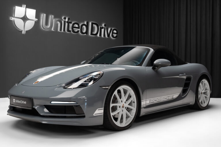 Porsche 718 Boxster Style