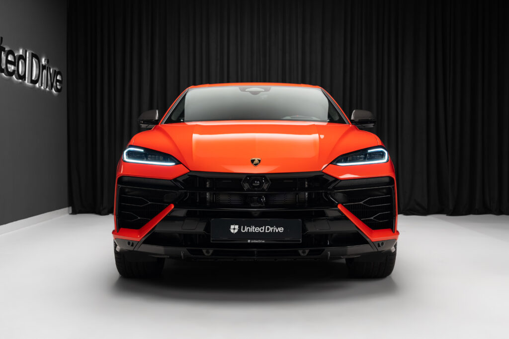 Lamborghini Urus - imagine 2 | United Drive