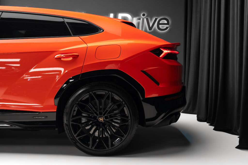 Lamborghini Urus - imagine 4 | United Drive