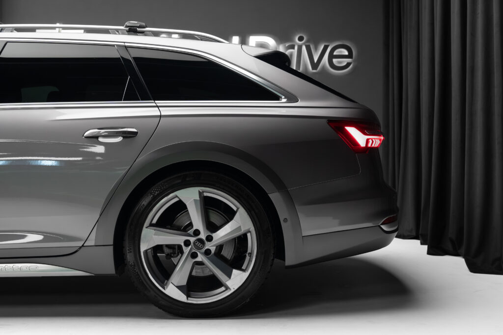 Audi A6 AllRoad 2019 - imagine 4 | United Drive