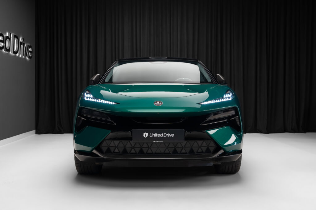 Lotus Eletre - imagine 2 | United Drive