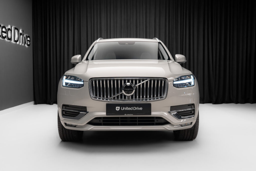 Volvo XC 90 2022 - imagine 2 | United Drive