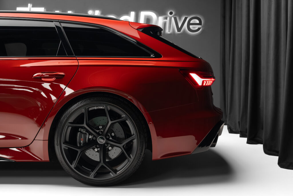 Audi RS6 Performance 2025 - imagine 4 | United Drive
