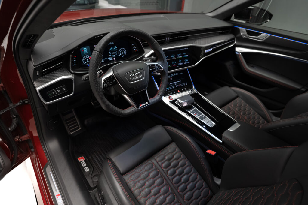 Audi RS6 Performance 2025 - imagine 5 | United Drive