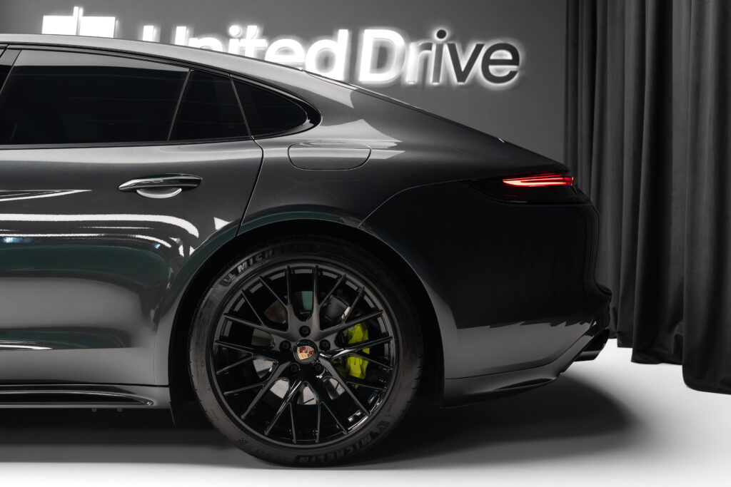 Porsche Panamera 4S e-Hybrid 2021 - imagine 4 | United Drive