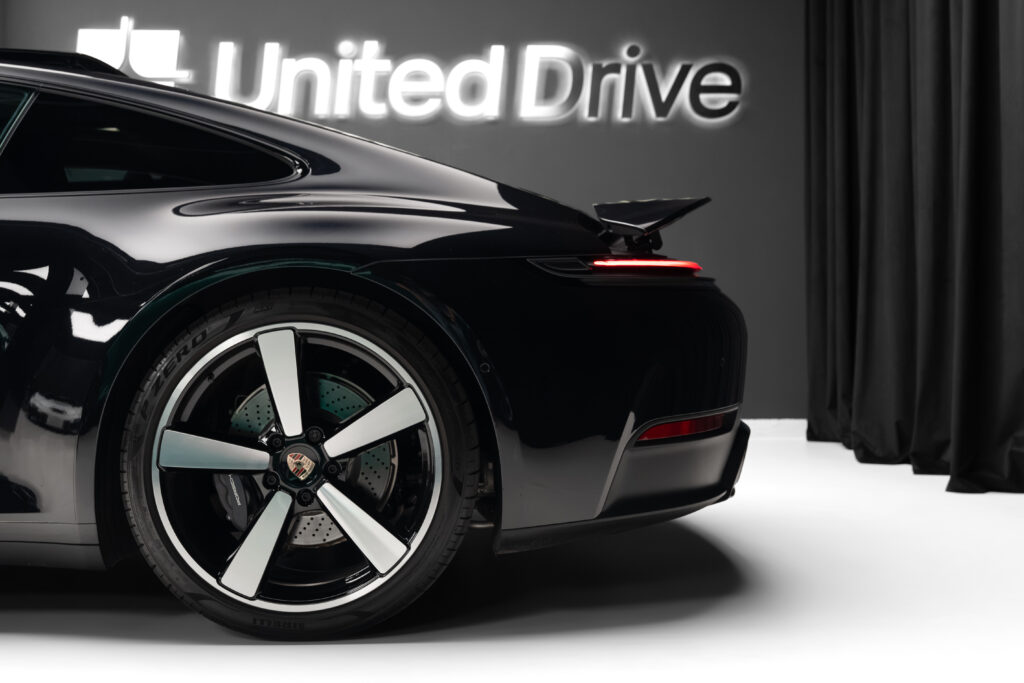Porsche 911 Carrera 992.2 2024 - imagine 4 | United Drive