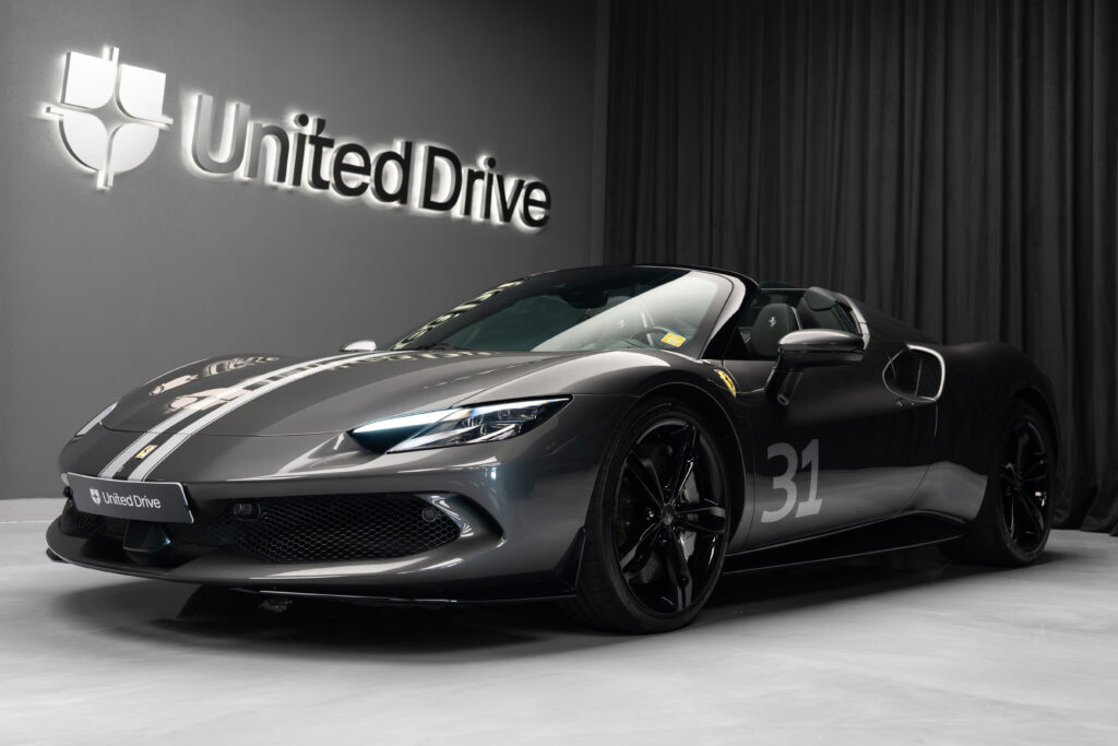 Ferrari 296 GTS | United Drive