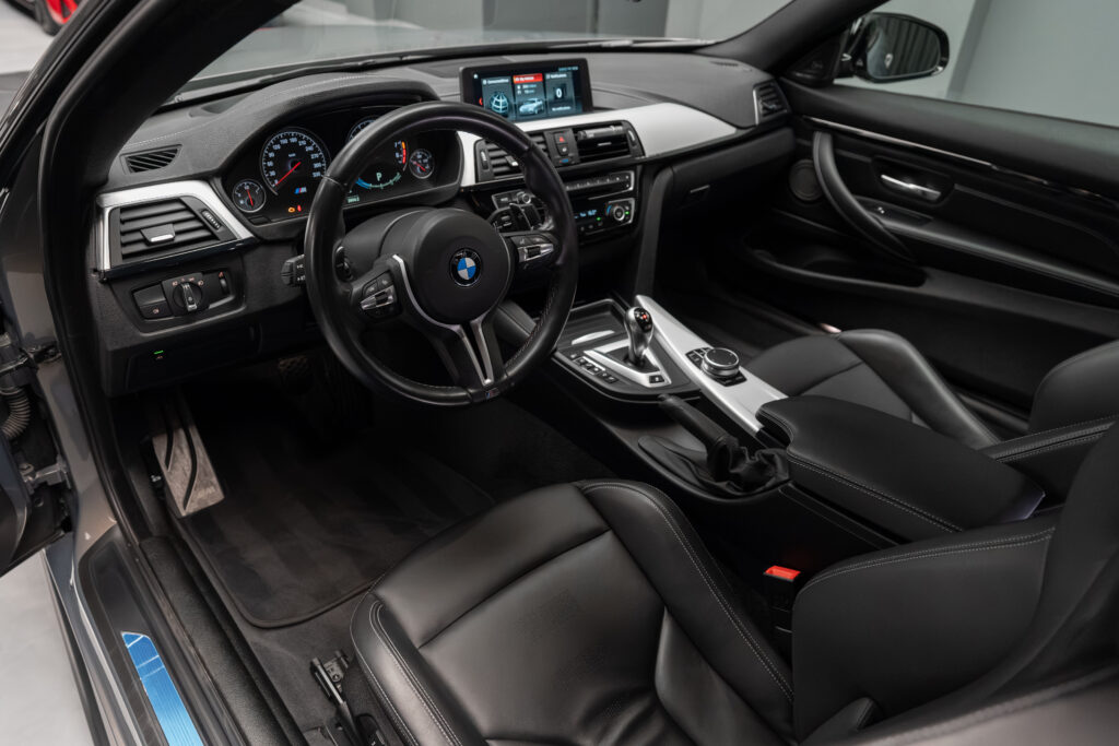 BMW M4 - imagine 5 | United Drive