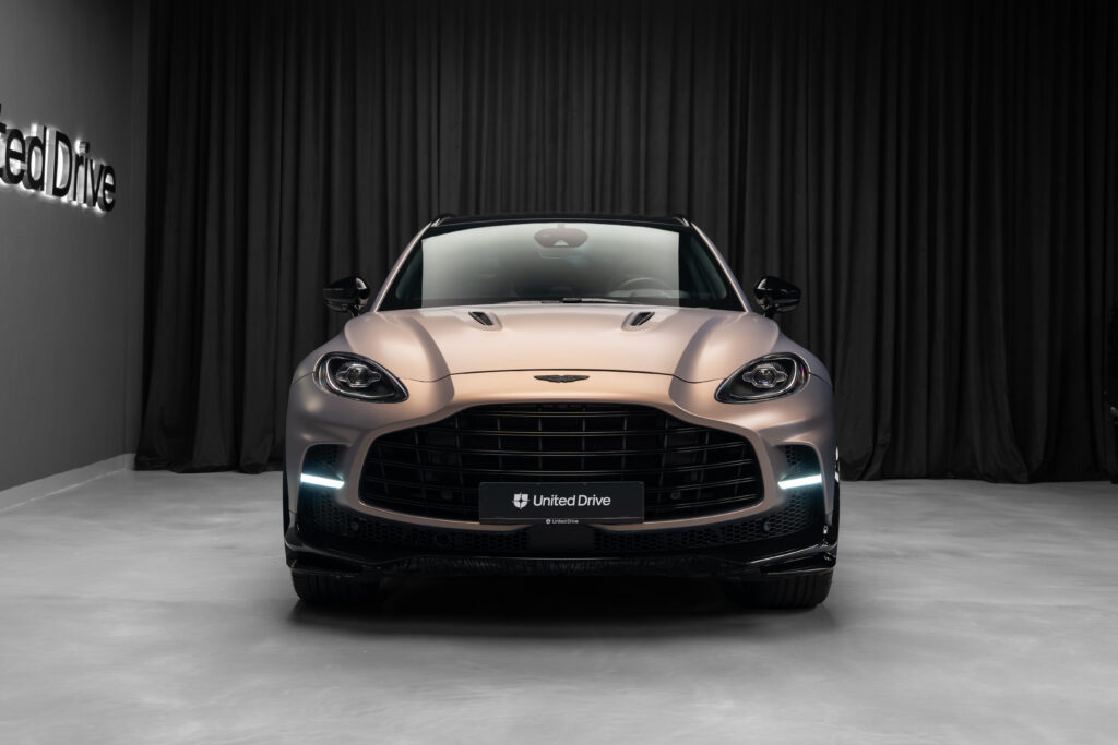 Aston Martin DBX - imagine 2 | United Drive