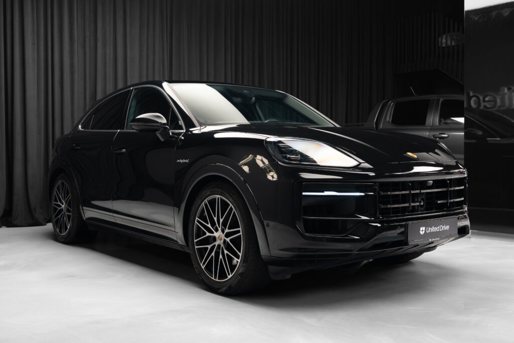 Porsche Cayenne E-hybrid Coupe 2023 - imagine 3 | United Drive