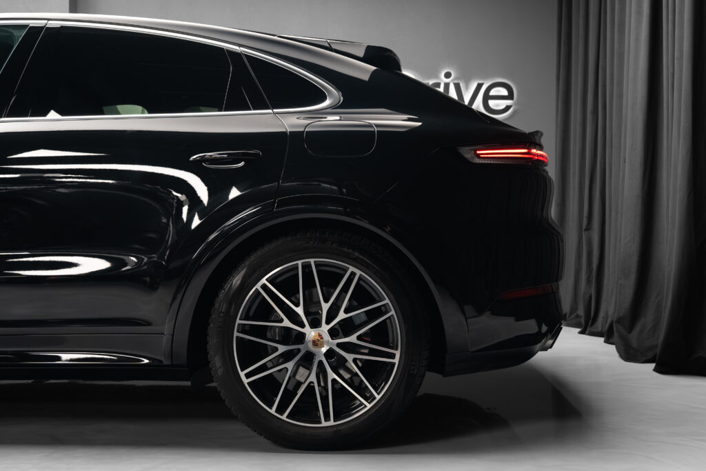 Porsche Cayenne E-hybrid Coupe 2023 - imagine 4 | United Drive