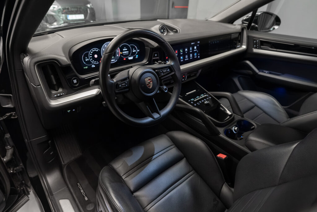 Porsche Cayenne E-hybrid Coupe 2023 - imagine 5 | United Drive
