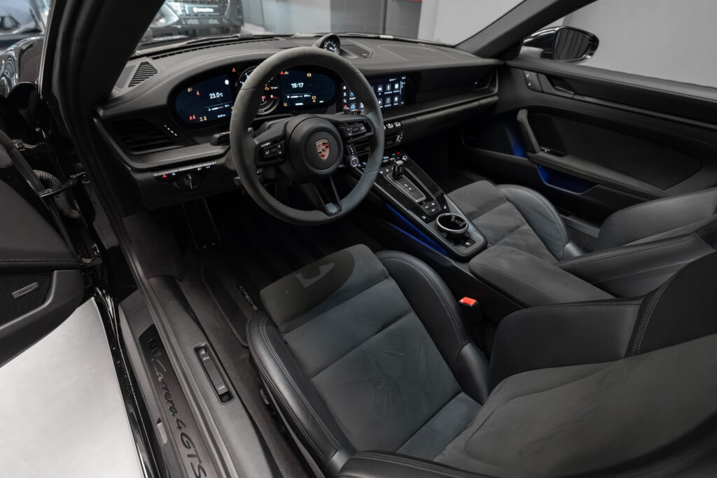 Porsche 911 Carrera 4 GTS 992.1 - imagine 5 | United Drive