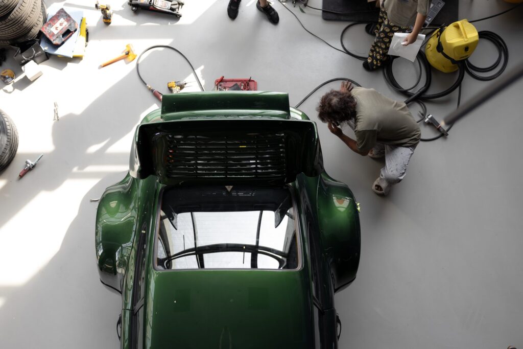 RWB Romania x United Drive, Porsche 911 build in showroom, September 2026