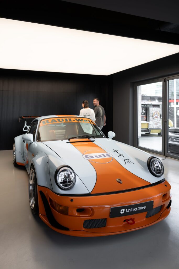 RWB Romania x United Drive, Porsche 911 build in showroom, September 2026