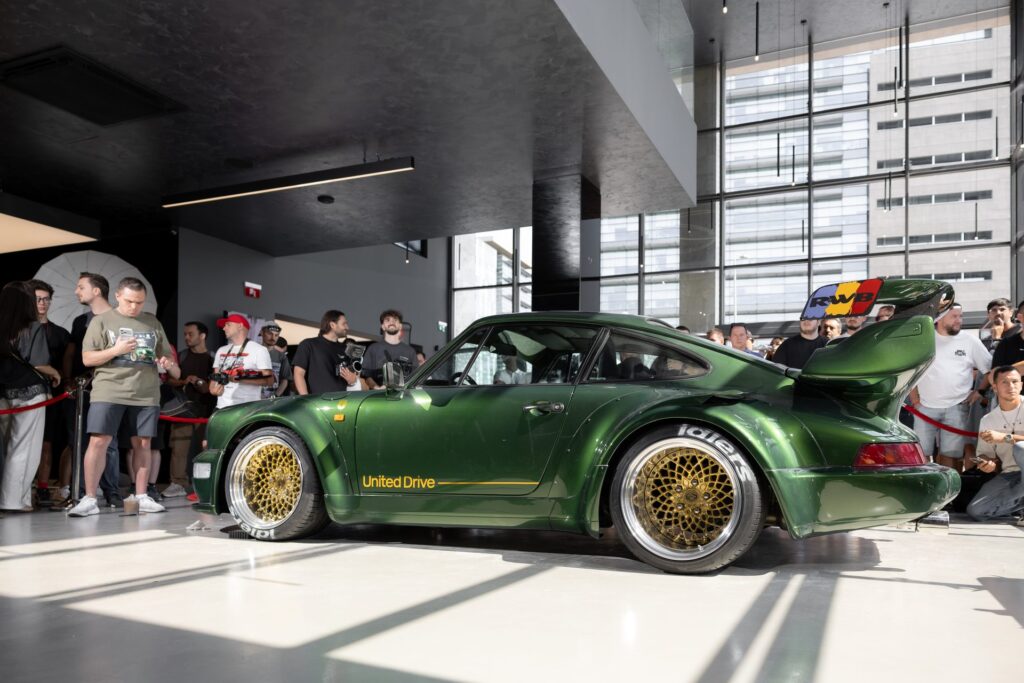 RWB Romania x United Drive, Porsche 911 build in showroom, September 2026