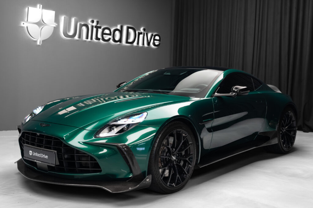 Aston Martin Vantage 2024 | United Drive