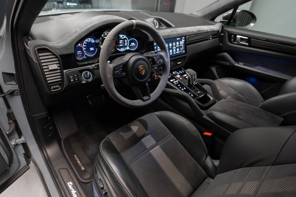 Porsche Cayenne Turbo GT 2021 - imagine 5 | United Drive