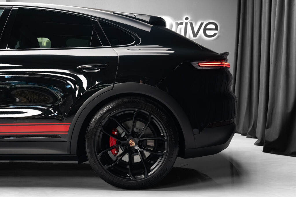 Porsche Cayenne GTS Coupe 2025 - imagine 4 | United Drive