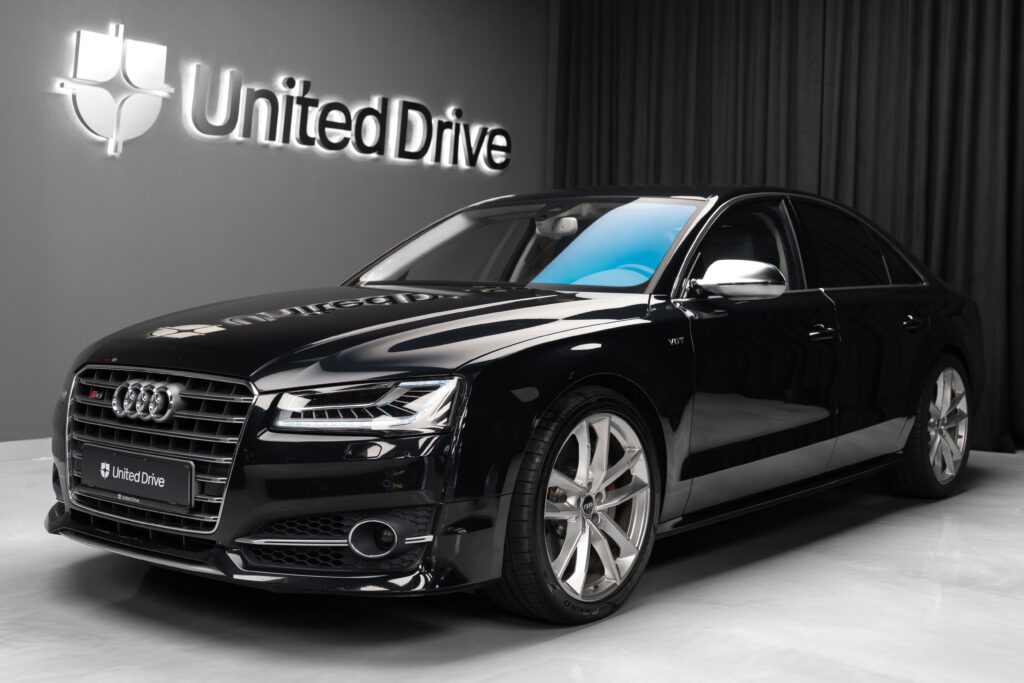 Audi S8 Plus 2017 | United Drive