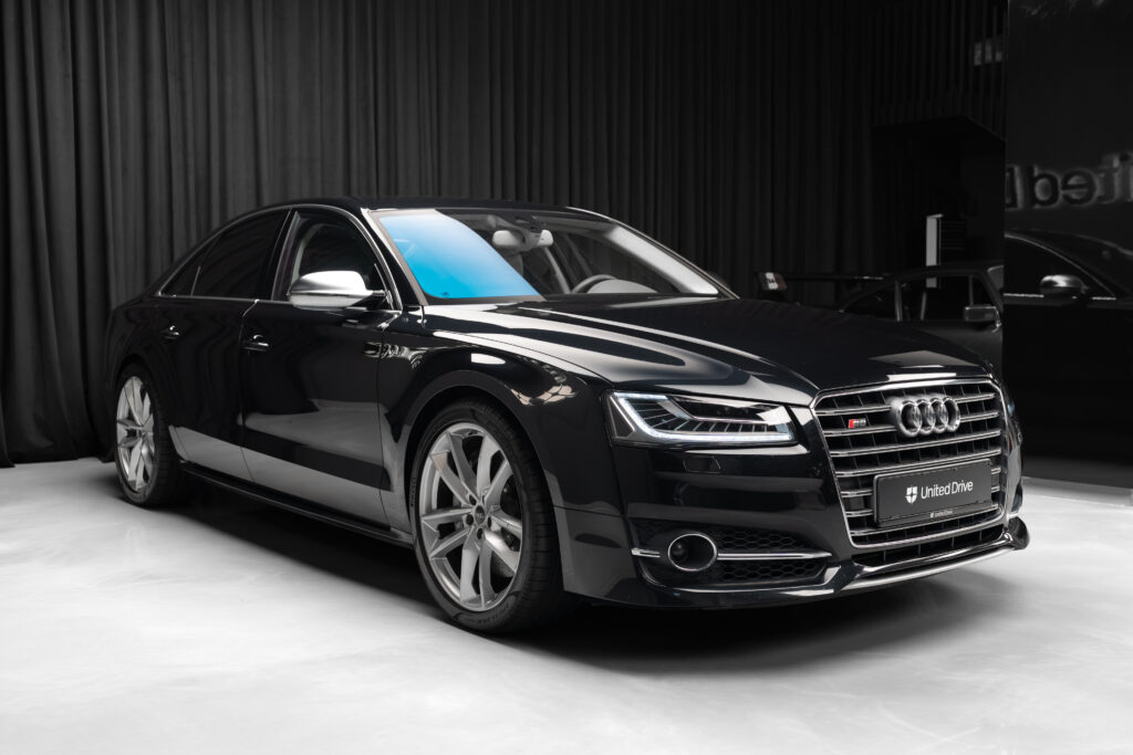 Audi S8 Plus 2017 - image 3 | United Drive